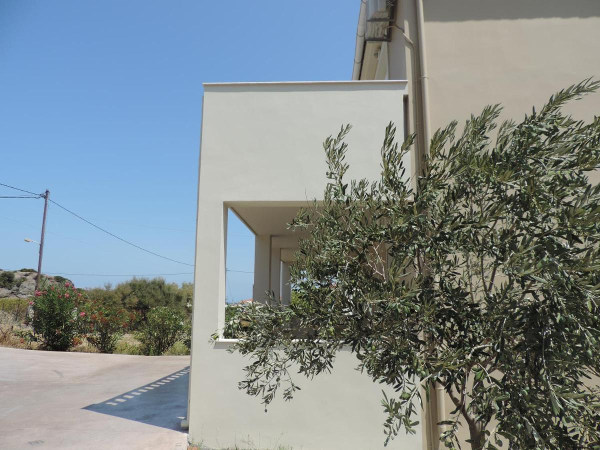 Fotis Apartments Skala Neon Kydonion Extérieur photo